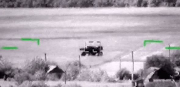 VIDEO // Din nou s-au făcut de râs: Rușii au distrus mașini agricole despre care au spus că-s tancuri Leopard 2
